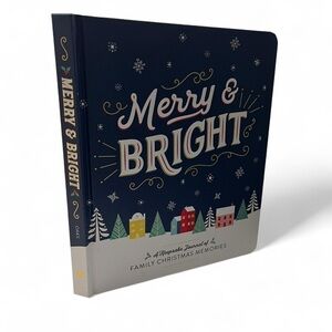 Merry & Bright A Keepsake Journal of Family Christmas Memories by Ruby Oaks NWT